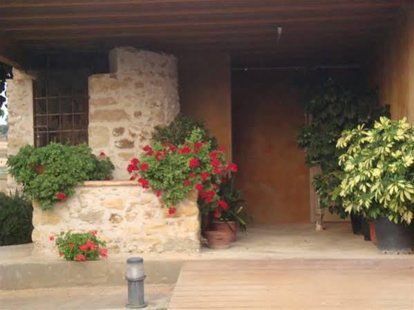 Masia Rural Can Poch Pals Buitenkant foto