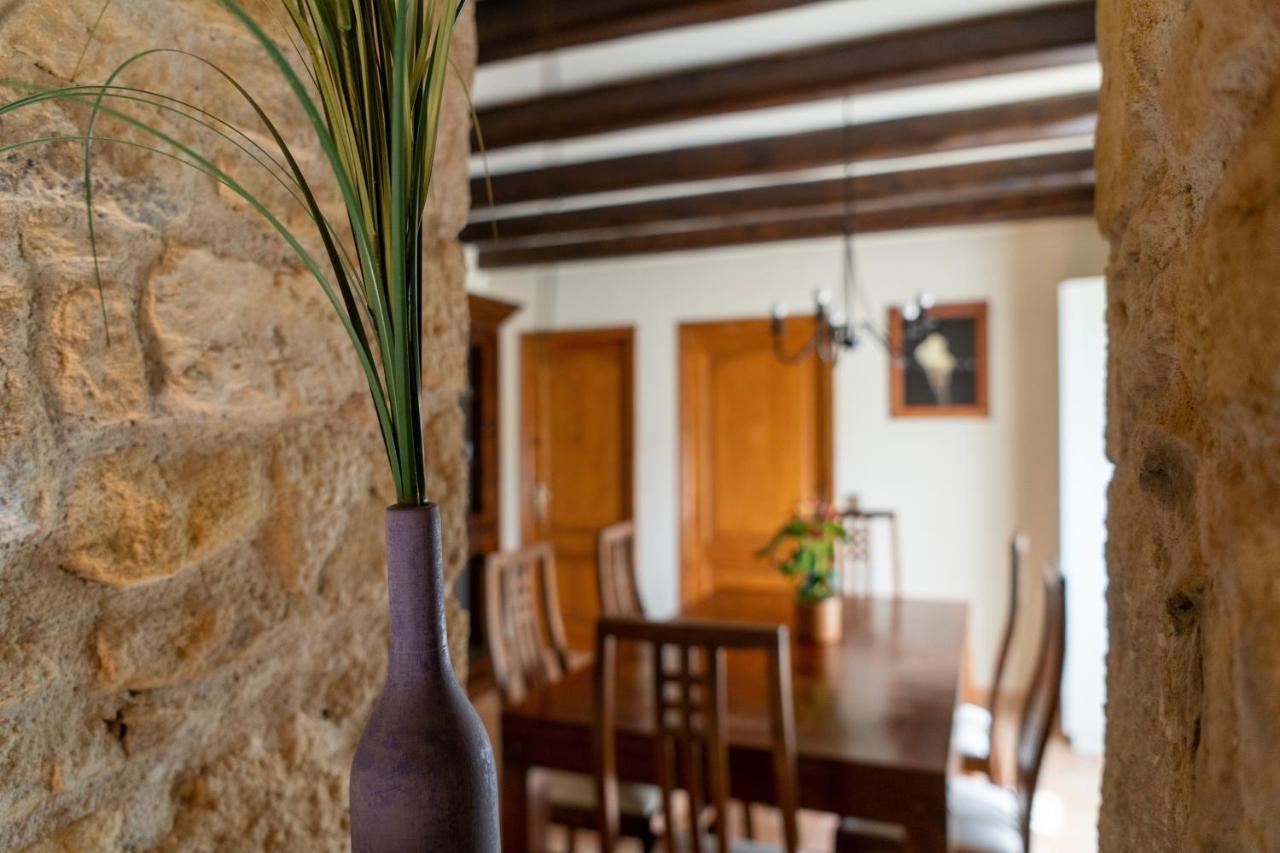 Masia Rural Can Poch Pals Buitenkant foto